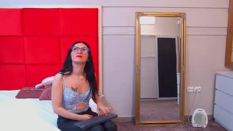 Snapshot of lana_banner chatting on 10-15-25, 04:56 LanaBanner online show from 10-15-25, 04:56