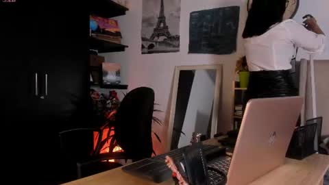Snapshot of lana_beket_ chatting on 07-18-26, 07:06 Lana online show from 07-18-26, 07:06