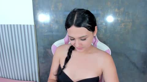 Snapshot of lana_boomer chatting on 10-01-25, 08:15 Lana online show from 10-01-25, 08:15