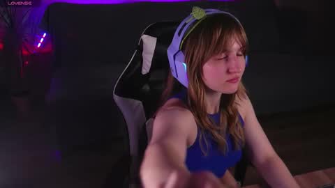 Kay online show from 11-07-25, 08:03