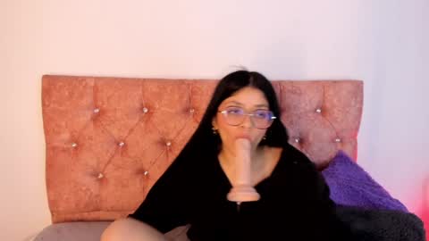 ... .          . ... online show from 02-03-25, 03:17