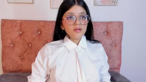 ... .          . ... online show from 03-08-25, 03:24