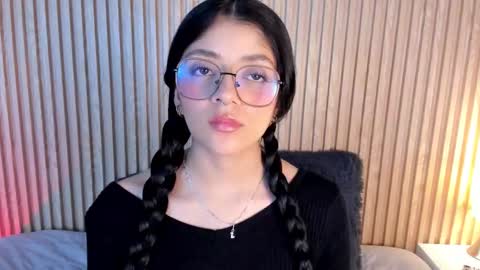 ... .          . ... online show from 09-30-25, 01:49