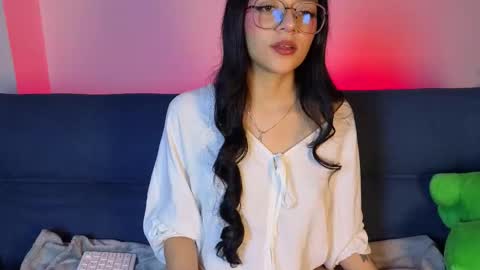 Snapshot of lana_dol chatting on 02-14-26, 12:35 ... . . ... online show from 02-14-26, 12:35