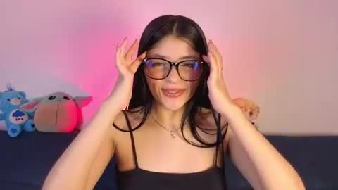 Snapshot of lana_dol chatting on 06-14-26, 11:18 ... . . ... online show from 06-14-26, 11:18