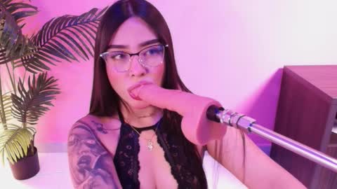 LANA online show from 03-08-26, 04:27