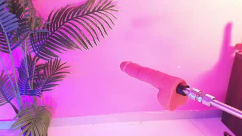 LANA online show from 05-15-26, 04:30