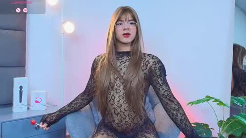 valentino moon online show from 04-02-26, 12:30