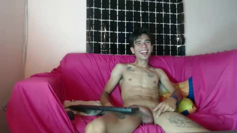 lana_robertt online show from 01-19-25, 10:50