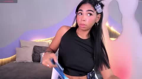 katiuska online show from 10-08-25, 04:54