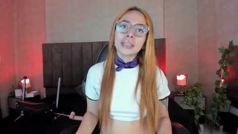 Lana online show from 10-18-25, 11:44