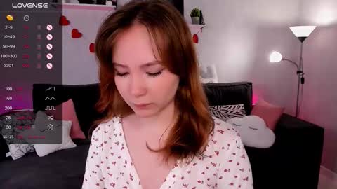 Snapshot of lanablu_ chatting on 09-20-25, 02:34 Lana online show from 09-20-25, 02:34