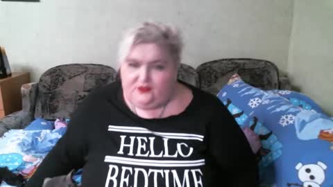 lanacat555 online show from 02-12-25, 06:19