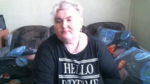 lanacat555 online show from 02-24-25, 09:53