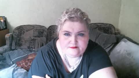 lanacat555 online show from 03-07-25, 09:48