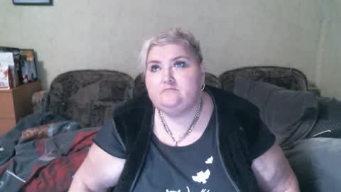 lanacat555 online show from 03-09-25, 07:05