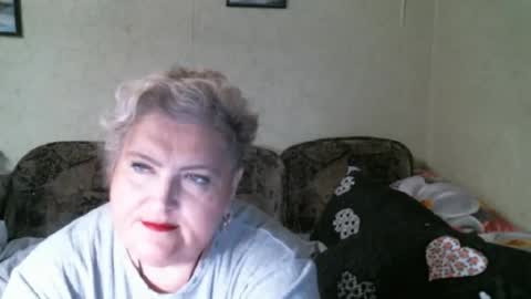 Snapshot of lanacat555 chatting on 12-04-25, 08:39 lanacat555 online show from 12-04-25, 08:39