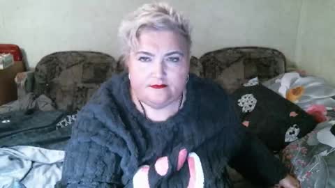 Snapshot of lanacat555 chatting on 12-16-25, 09:09 lanacat555 online show from 12-16-25, 09:09