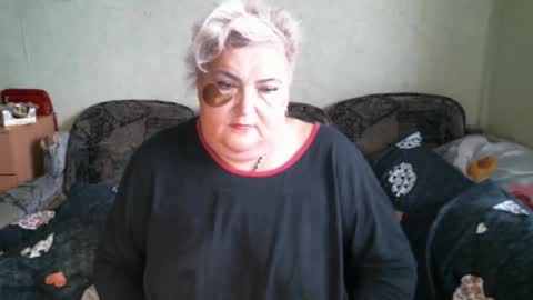 Snapshot of lanacat555 chatting on 12-20-25, 09:38 lanacat555 online show from 12-20-25, 09:38