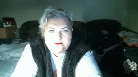 Snapshot of lanacat555 chatting on 12-20-25, 11:34 lanacat555 online show from 12-20-25, 11:34