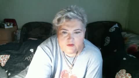 Snapshot of lanacat555 chatting on 12-21-25, 01:18 lanacat555 online show from 12-21-25, 01:18