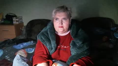 Snapshot of lanacat555 chatting on 02-04-26, 12:16 lanacat555 online show from 02-04-26, 12:16