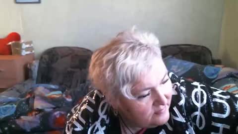 Snapshot of lanacat555 chatting on 02-09-26, 11:47 lanacat555 online show from 02-09-26, 11:47