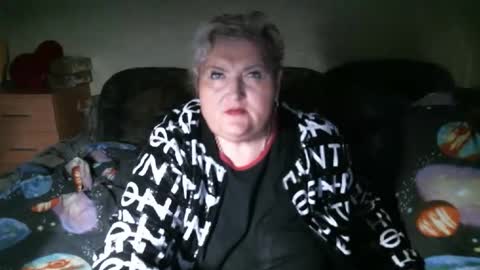 Snapshot of lanacat555 chatting on 02-10-26, 12:37 lanacat555 online show from 02-10-26, 12:37