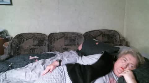 Snapshot of lanacat555 chatting on 03-04-26, 12:16 lanacat555 online show from 03-04-26, 12:16