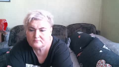 Snapshot of lanacat555 chatting on 03-11-26, 10:32 lanacat555 online show from 03-11-26, 10:32