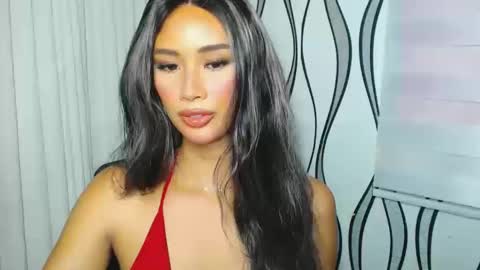 Lana online show from 12-31-24, 12:21