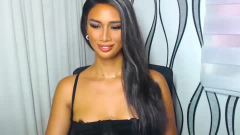 Lana online show from 01-06-25, 12:37