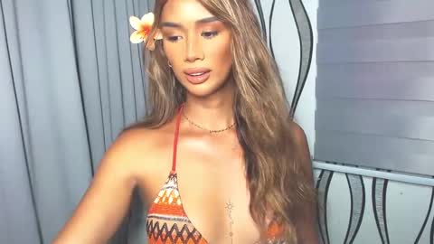 Lana online show from 02-07-25, 09:16