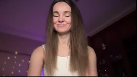 Snapshot of lanaloulou chatting on 01-17-25, 06:54 Lana online show from 01-17-25, 06:54