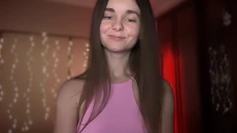 Snapshot of lanaloulou chatting on 01-22-25, 12:38 Lana online show from 01-22-25, 12:38