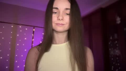 Snapshot of lanaloulou chatting on 01-24-25, 12:52 Lana online show from 01-24-25, 12:52