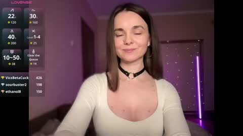 Snapshot of lanaloulou chatting on 06-22-26, 08:50 Lana online show from 06-22-26, 08:50