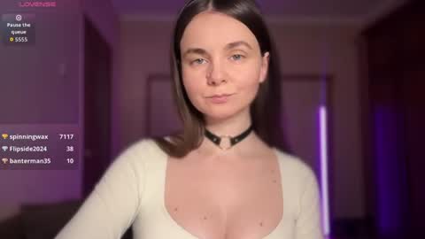 Snapshot of lanaloulou chatting on 06-27-26, 07:52 Lana online show from 06-27-26, 07:52