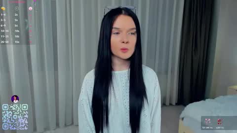 Snapshot of lanamellado chatting on 12-14-25, 05:18 Emily - online show from 12-14-25, 05:18