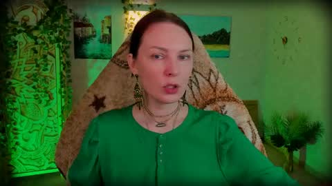 Snapshot of lanaradiance chatting on 05-27-26, 10:34 Lana Radiance online show from 05-27-26, 10:34