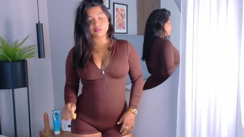 Lana online show from 04-15-26, 07:43