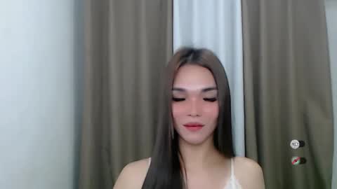 lanawyatt_ online show from 03-02-25, 08:18