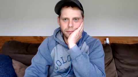 Snapshot of lancehardin chatting on 05-21-26, 12:06 Lance online show from 05-21-26, 12:06