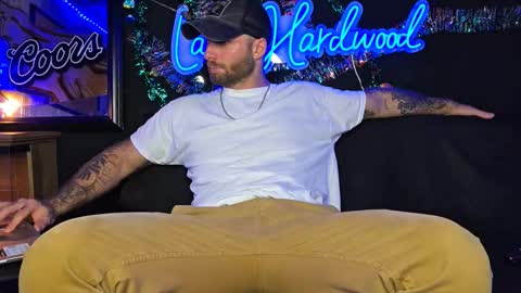 LANCE online show from 11-22-25, 01:15