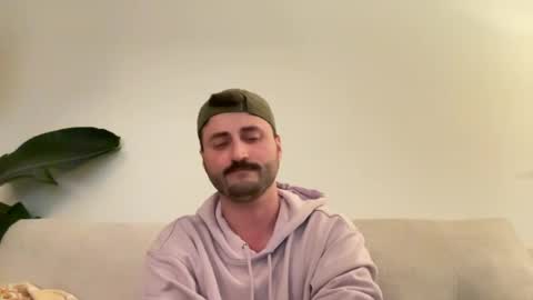 landosmith003 online show from 06-18-26, 08:03