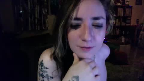 laneglys online show from 05-06-26, 07:57