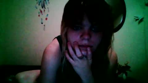 Snapshot of laneybel chatting on 05-20-26, 01:23 laneybel online show from 05-20-26, 01:23