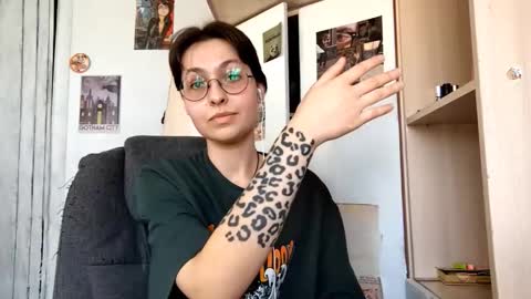 Snapshot of lanitapreus chatting on 03-09-26, 06:50 Mia online show from 03-09-26, 06:50