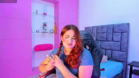 lanna1_ online show from 09-10-25, 12:49