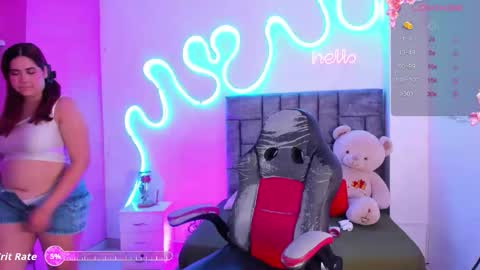 lanna1_ online show from 11-13-25, 02:49